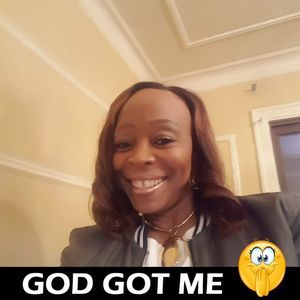 Meet your Posher, Cynthia